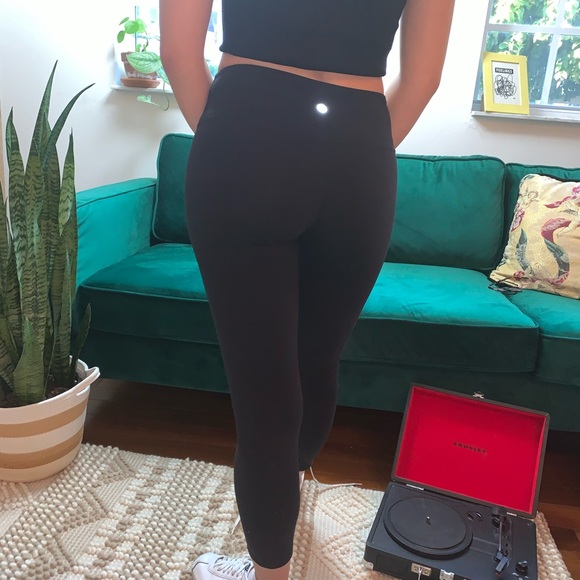 LULULEMON black leggings - Picture 4 of 4